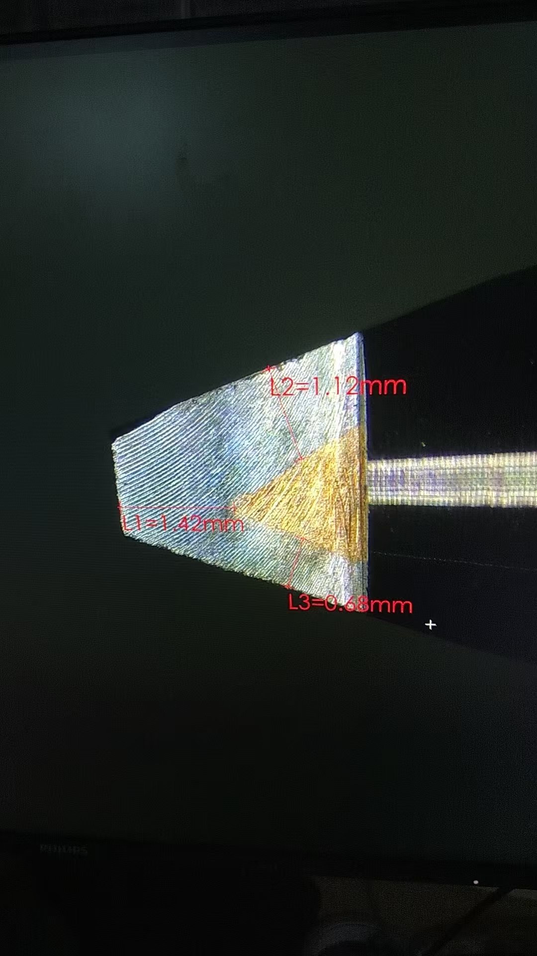Microscope cross-section of knife tip plating layer — L1:1.42mm L2:1.12mm